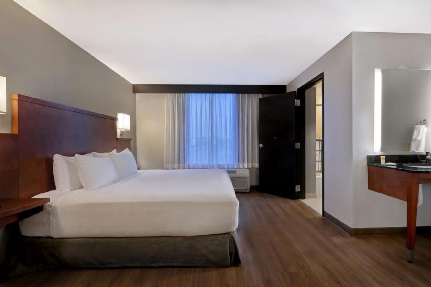 Hyatt Place San Antonio North Stone Oak Екстер'єр фото